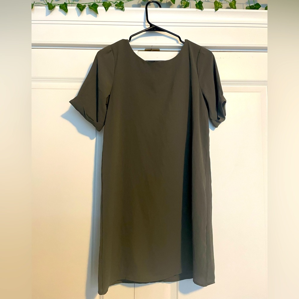 green t-shirt dress